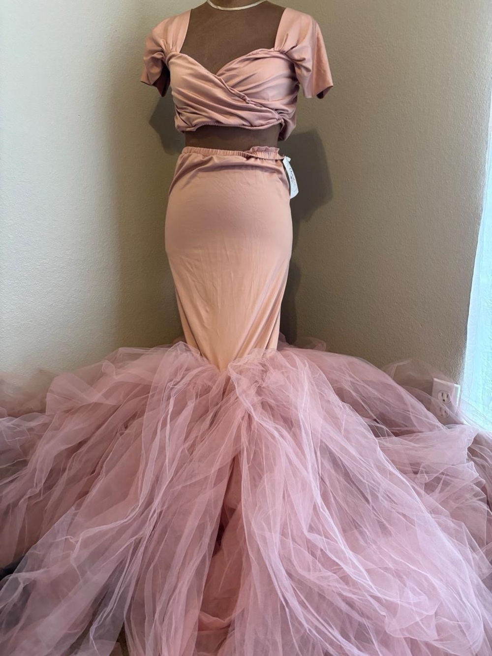 NWT Chica Boo pink tulle maxi 2 piece set with tulle skirt.